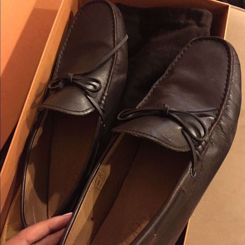 Authentic Tod's size 9 Loafer in Brown.   EUC
